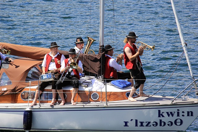 夺得微弱胜 夺得微弱胜